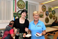 Küchenteam: Verena und Anneliese